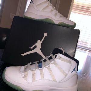 AIR JORDAN 11 RETROS “White Columbia Blue”